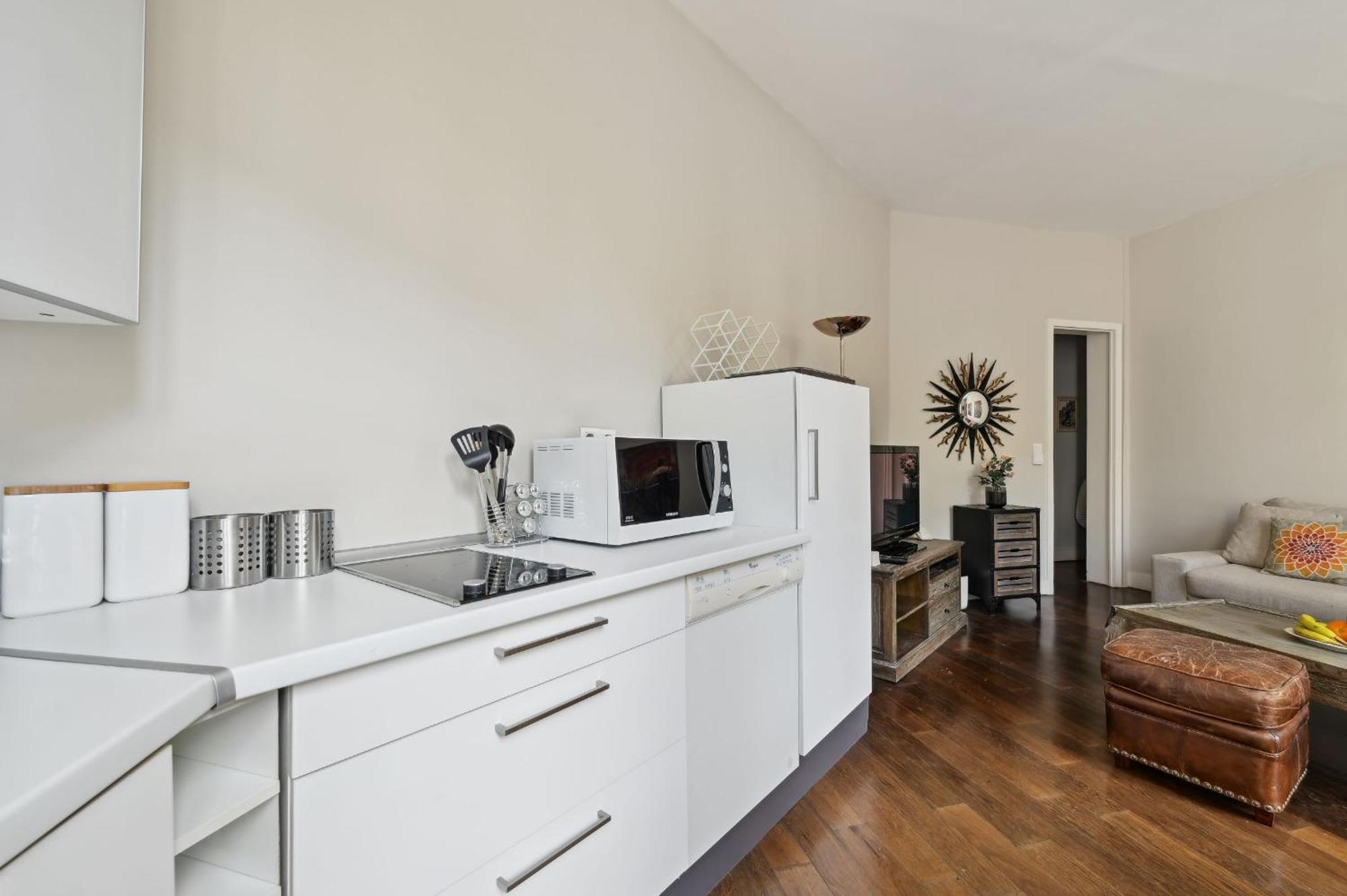 Champs-Elysees & Arc De Triomphe - Cityapartmentstay Paris Extérieur photo